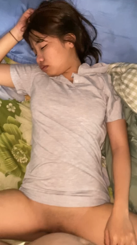 Phim sex Idol TikTok - Cặp đôi trẻ địt nhau quay nguyên 1 album